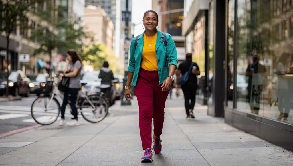 I colori che indossi rivelano il tuo livello di fiducia in te stesso: ecco cosa dice la ricerca